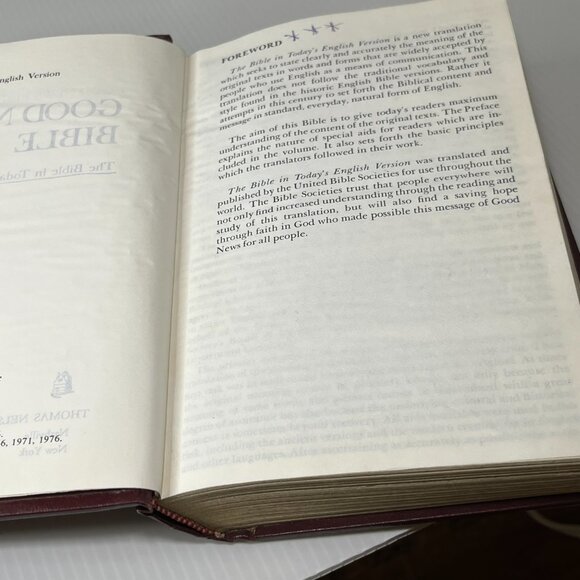 Good News Bible Today's English Version Thomas Nelson Publishing 1976 Padded - Picture 12 of 12